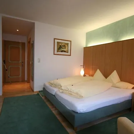 Zentrum Hotel