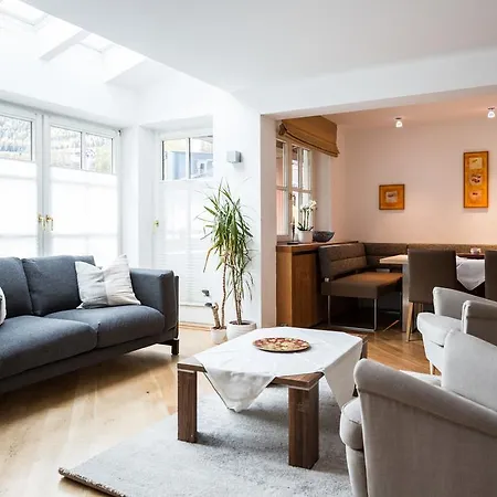 ホテル Zentrum ゼルデン